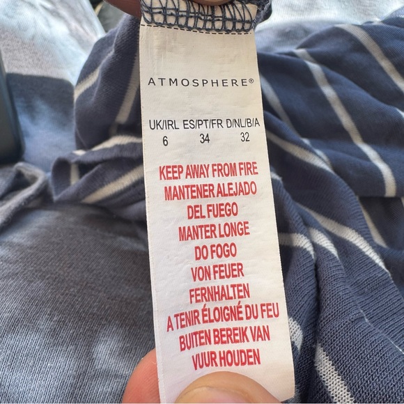 Atmosphere blue and white striped long sleeve top / S / Excellent condition - Picture 12 of 12